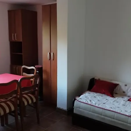 Vikendica Stari Vuk Nyaraló *